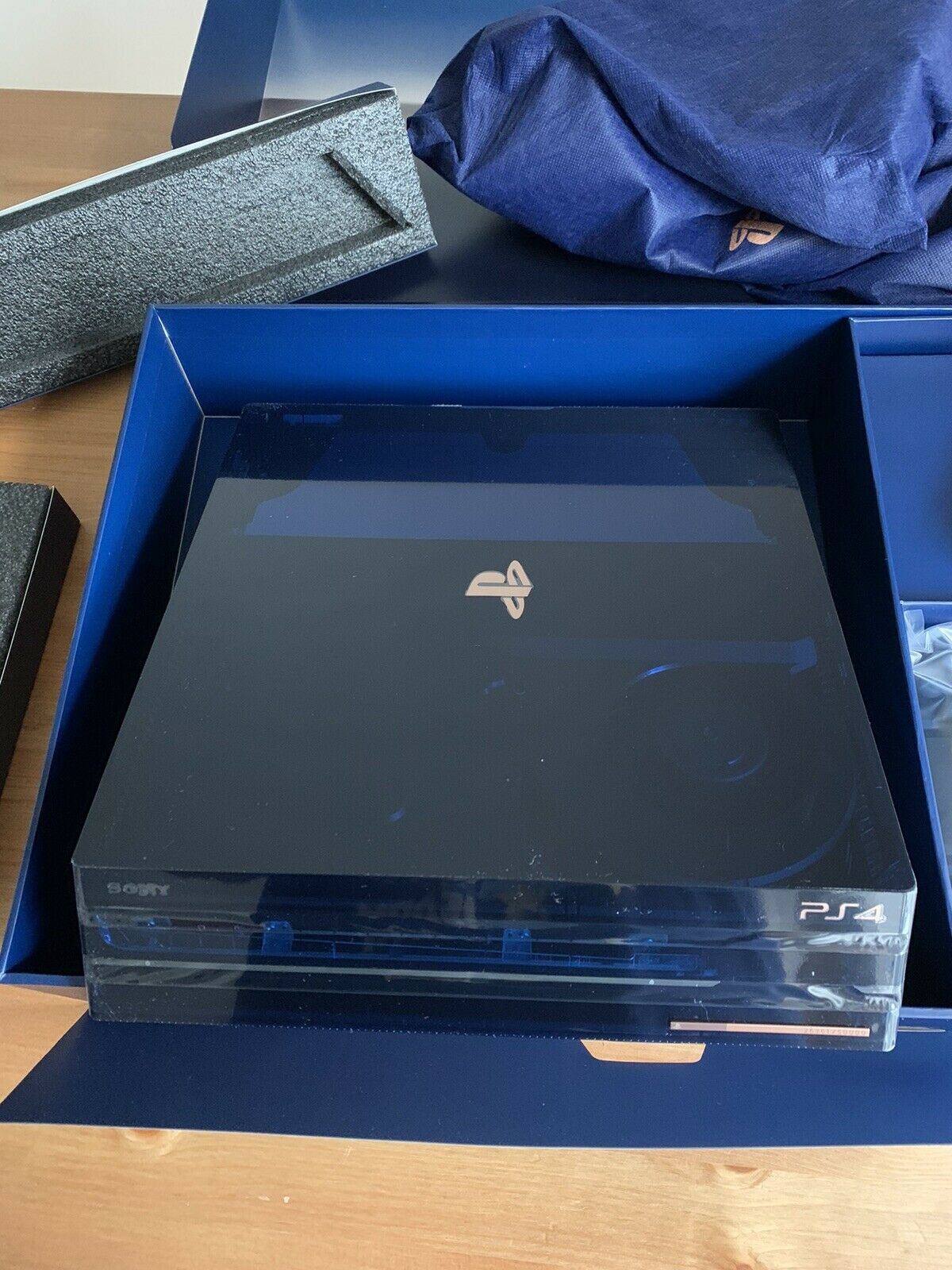 Sony PlayStation 4 Pro 2TB 500 millones limitada Edición consola Paquete