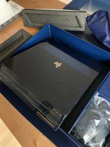Sony PlayStation 4 Pro 2TB 500 millones limitada Edición consola Paquete